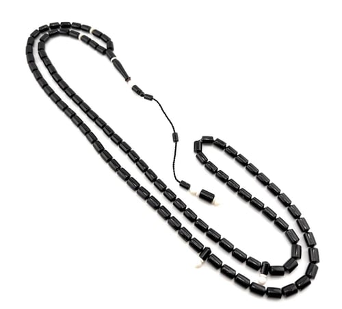 سبحة فاخرة من المرجان الاسود الطبيعي 100% من اعماق...