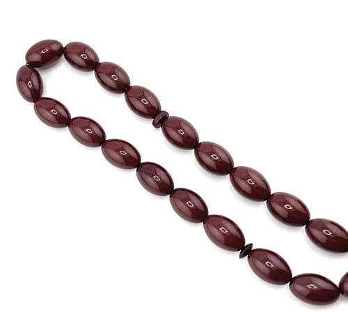 سبحة مسك الغزال (أحمر غامق مائل إلى الكستنائي)