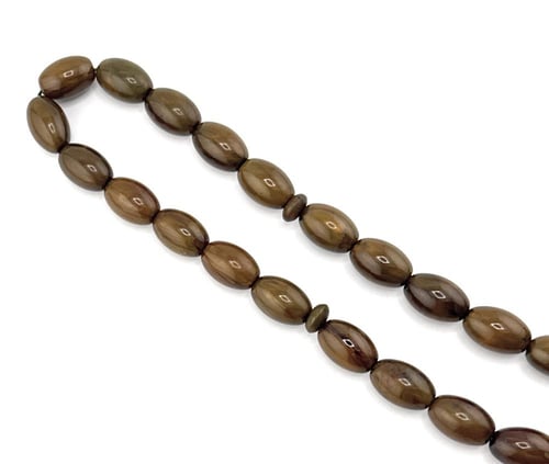 سبحة مسك الغزال (بني فاتح مائل للعسلي)