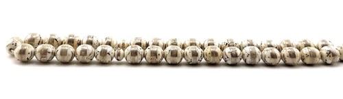 مسبحة مصنوعة من العاج الأصلي المطعم بالفضة النقية