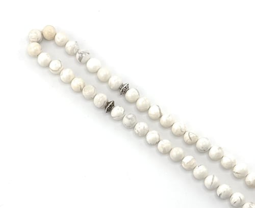 سبحة حجر الهولايت الأصلي