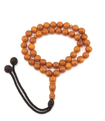 سبحة الكهرمان (العنبر) الطبيعي مشغول في روسيا