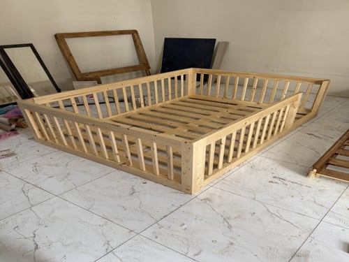 سرير اطفال
