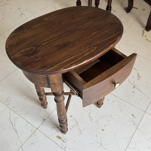 طاوله جانبية