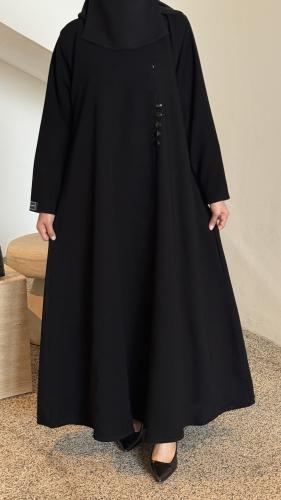 "عباية رقم (100)"