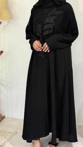 "عباية رقم (83)"