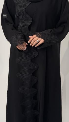 "عباية رقم (103)"