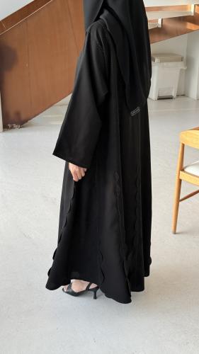 "عباية رقم (88)"