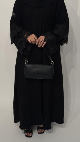 "عباية رقم (101)"