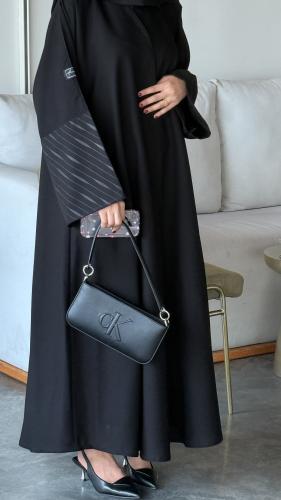 "عباية رقم (68)"