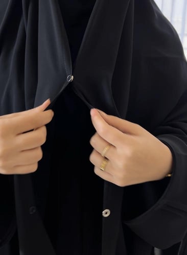 نقاب اماراتي كبير