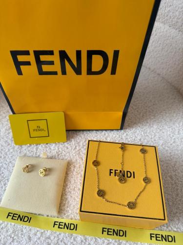 Necklace and earrings set