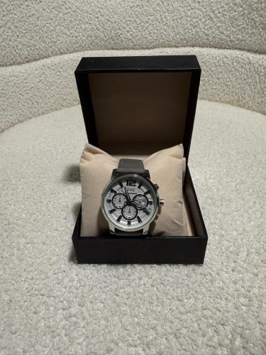 Men's watch