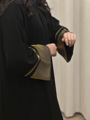 عباية مهد الذهب