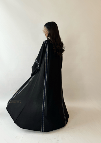 عباية سوداء مع اضافة السدو بالكحلي-Z145