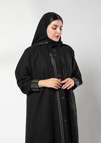 عباية سوداء بفستان متصل مخططة - Z875