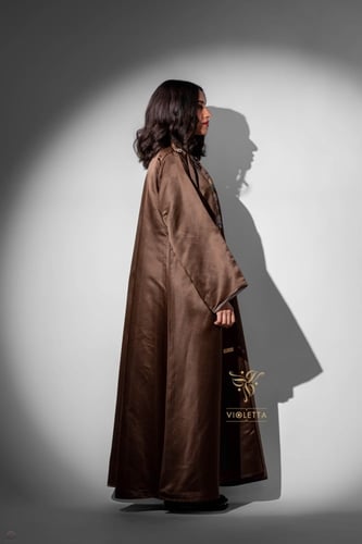 عباية وهج بنيّة مميزة Z6125