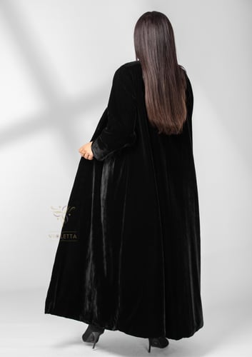 عباية سوداء مخمل كلوش مبطنة بالحرير- 6156