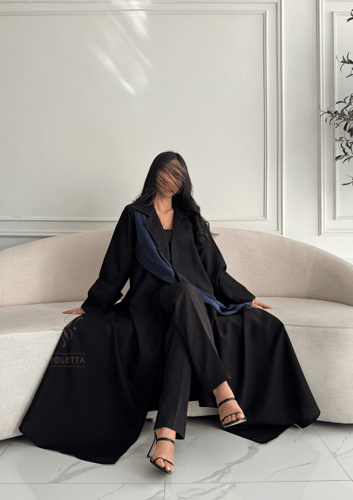 عباية سوداء بتصميم مميز بقماش الجاكار Z6128