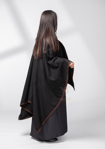 شال أسود بقيطان بنية z6116