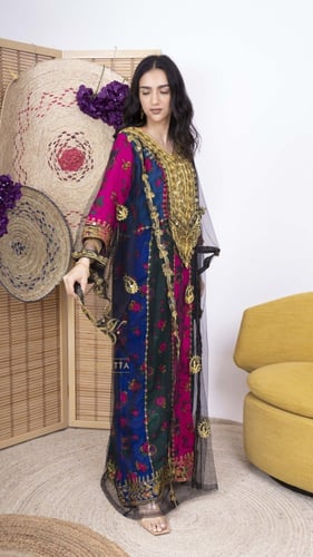 ثوب نشل أسود Z9033