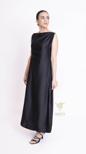 فستان تحت العبايةأسود بقصة ربع كلوش -Z9030