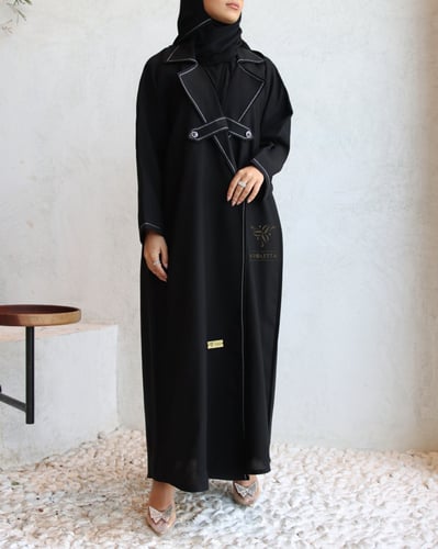 عباية رسمية سوداء بتطريز أبيض Z6029