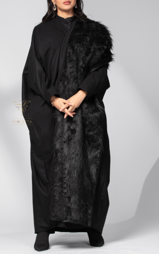 عباية سوداء بإضافة الفرو z6114