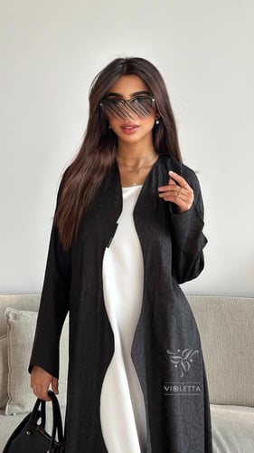 عباية سوداء ربع كلوش بقماش الجاكار بفستان متصل 617...