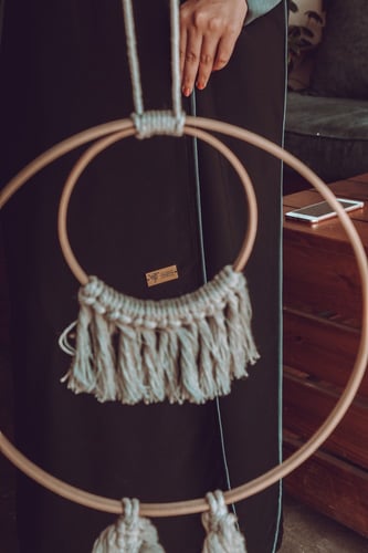 عباية سوداء يومية بقماش ألف ليلة وليلة طرف رمادي -...