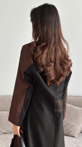 عباية سوداء بتداخل اللون البني في الأمام- 6196