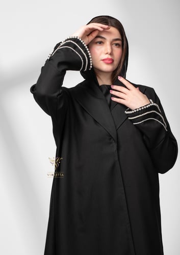 عباية سوداء بتطريز لولو في الأكمام أبيض z6017