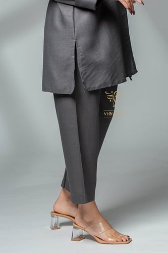 بدلة محجبات باللون الرمادي- Z9456