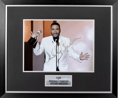 FRAMED ANTHONY ANDERSON HAND SIGNED PHOTOGRAPH