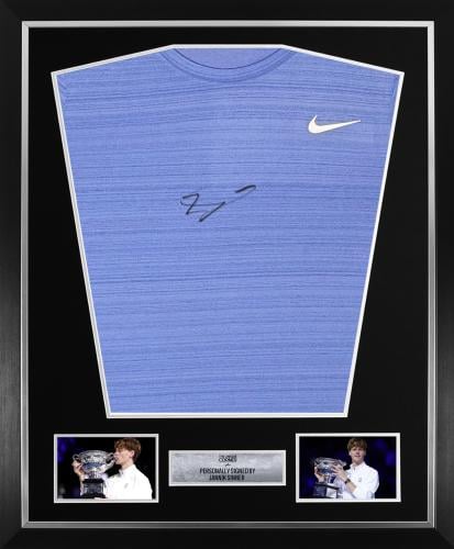 FRAMED JANNIK SINNER HAND SIGNED SHIRT