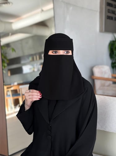 عدد ثلاث نقابات وسط