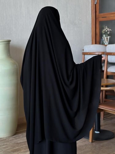 نقاب إمراتي المقاس طويل