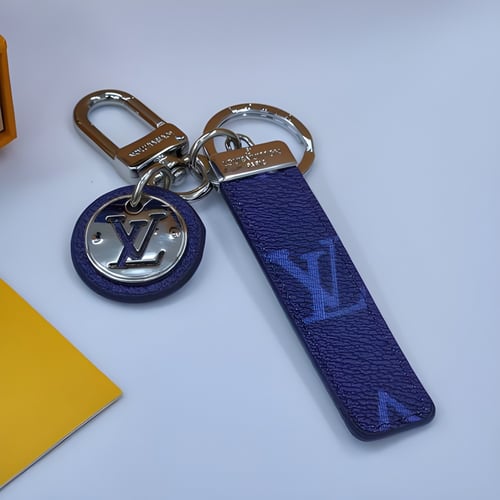 قلاده لويس فيتون