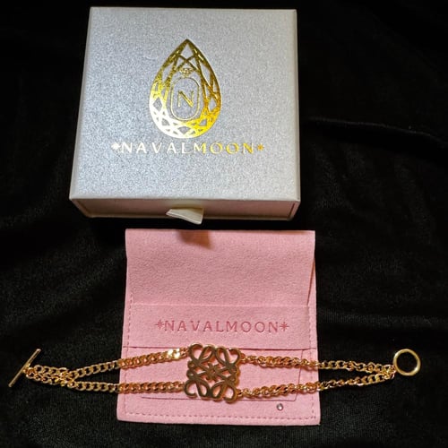 اسوارة لويفي جنزير سادة ذهبي