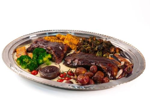 ضلوع بقرية 4 قطع مع خضروات