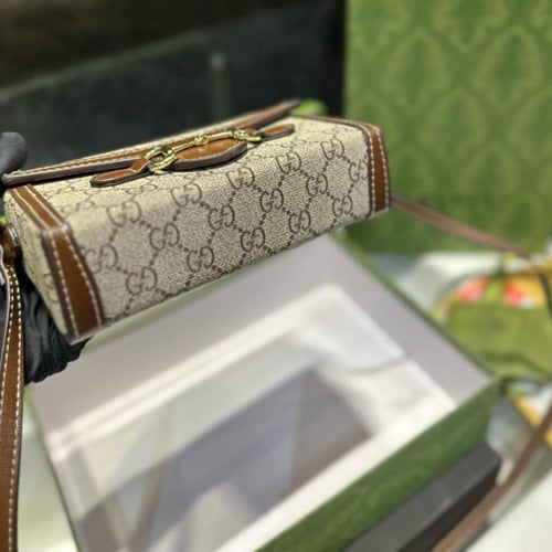 حقيبه قوتشي