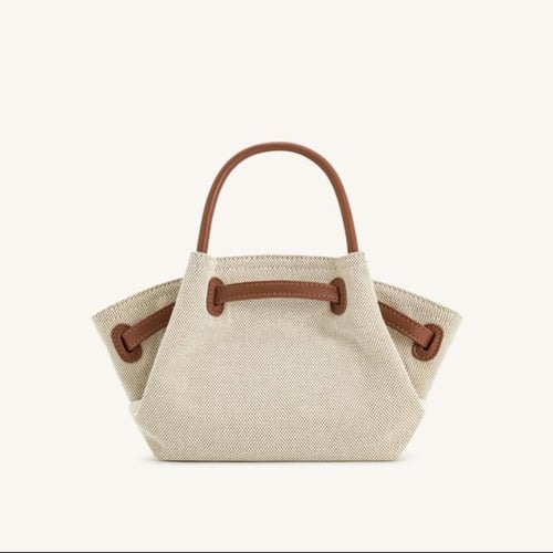 Jw PEL بني بيج