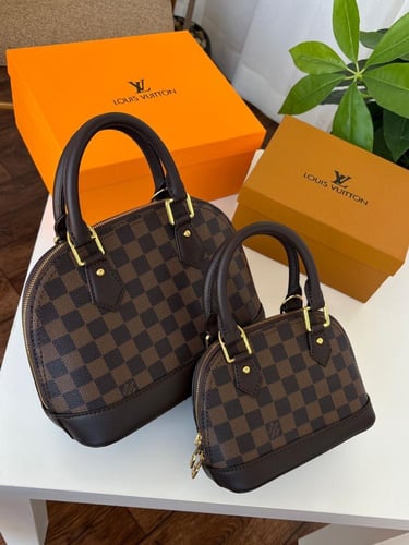 شنط lv