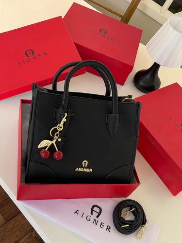 شنطه اقنر AIGNER