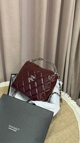 شنطه شانيل
