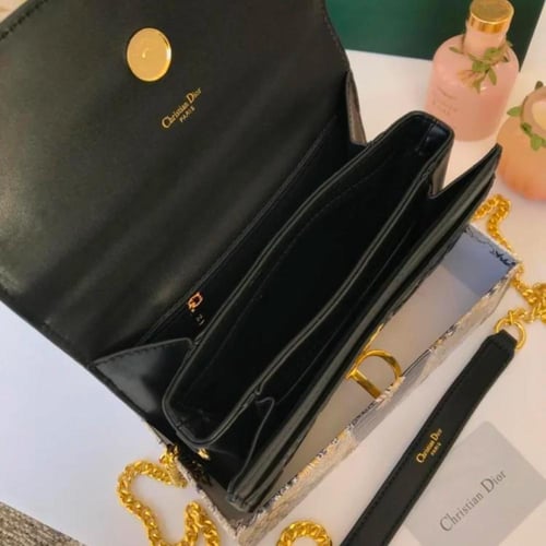 شنطة ديور Dior