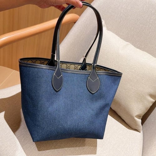 حقيبه قوتشي دبل فيس