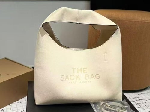 شنط MARC JACOBS
