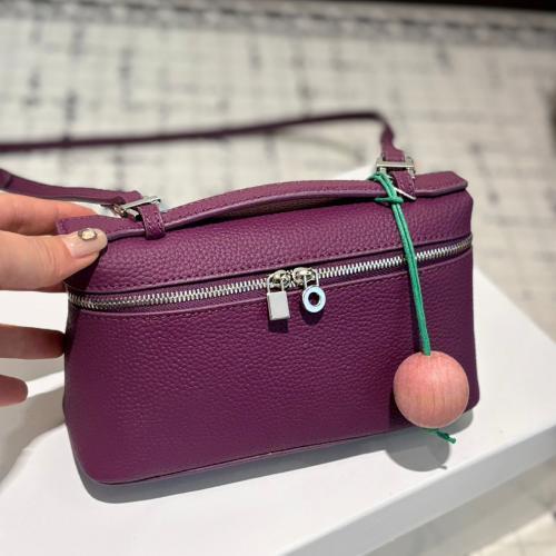 شنطة لورو بيانا