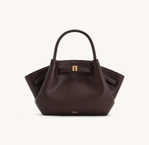 Jw PEL بني غامق